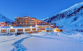Hochfirst Luxury Mountain Resort